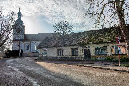 Prodej rodinného domu 223 m², pozemek 1145 m²