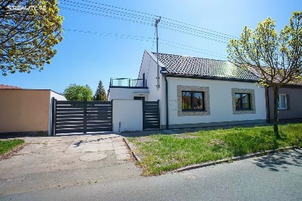 Prodej rodinného domu 141 m², pozemek 396 m²