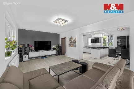 Prodej rodinného domu 206 m², pozemek 501 m²