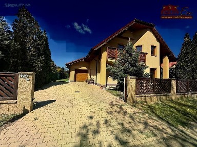 Na Rybníčku, Mochov