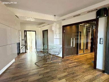 Prodej bytu 2+kk 53 m² Koterovská, Plzeň - Lobzy