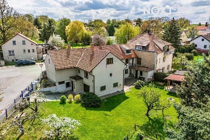 Prodej rodinného domu 315 m², pozemek 846 m²