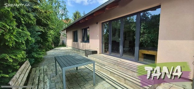Prodej rodinného domu 110 m², pozemek 452 m²