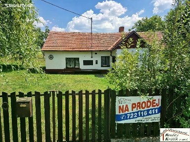 Prodej rodinného domu 135 m², pozemek 1350 m²