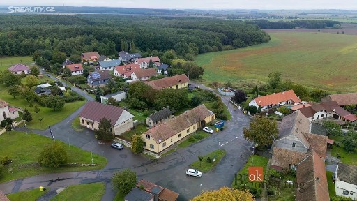 Prodej rodinného domu 189 m², pozemek 1068 m²