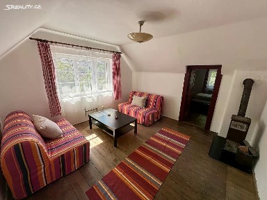 Prodej rodinného domu 108 m², pozemek 305 m²