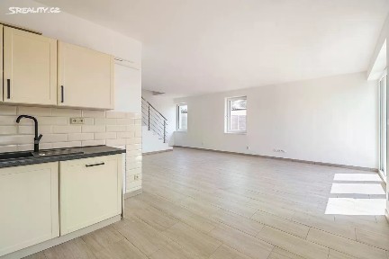 Prodej rodinného domu 106 m², pozemek 234 m²