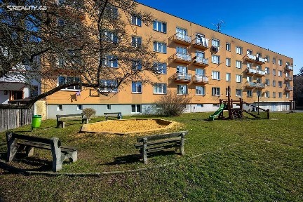 Prodej bytu 2+1 53 m² Na Průtahu, Plzeň - Koterov