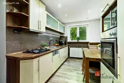 Prodej bytu 2+1 49 m² Jugoslávská, Plzeň - Východní Předměstí