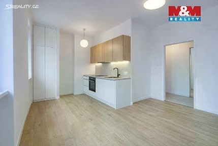 Prodej bytu 3+1 70 m² Sytno