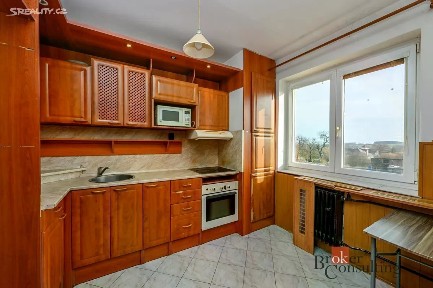 Prodej bytu 3+1 74 m² Loza