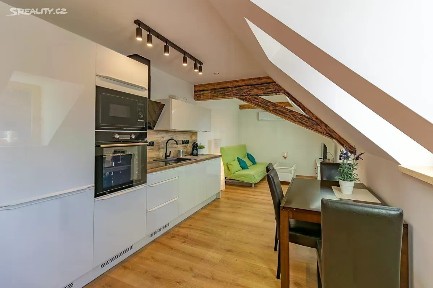 Prodej bytu 2+kk 68 m²