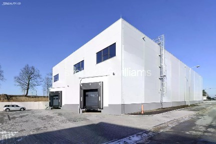 Pronájem skladového prostoru 1500 m²