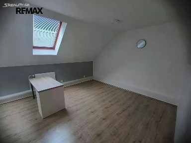Pronájem kanceláře 79 m² Hlavní, Brno - Komín