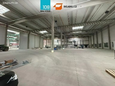 Pronájem skladového prostoru 7047 m²