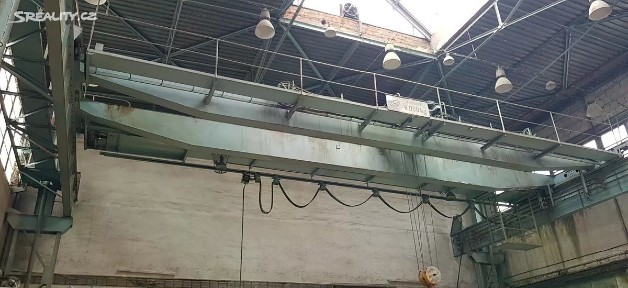 Pronájem výrobní haly, prostoru 905 m²