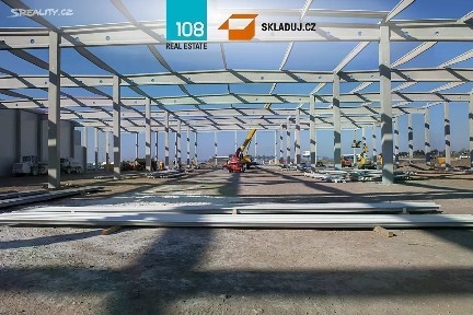Pronájem skladového prostoru 27900 m²