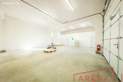 Pronájem výrobní haly, prostoru 85 m² Tovární, Brno - Chrlice