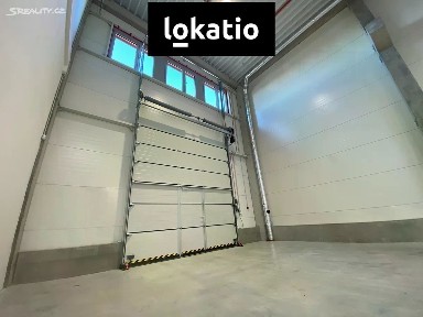 Pronájem skladového prostoru 686 m²