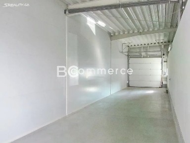 Pronájem skladového prostoru 500 m²