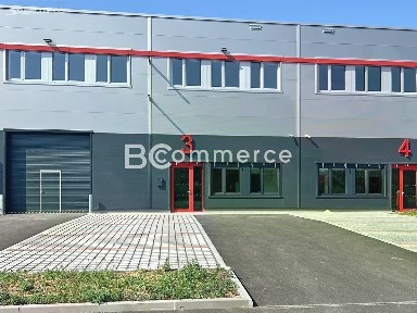 Pronájem skladového prostoru 1000 m²