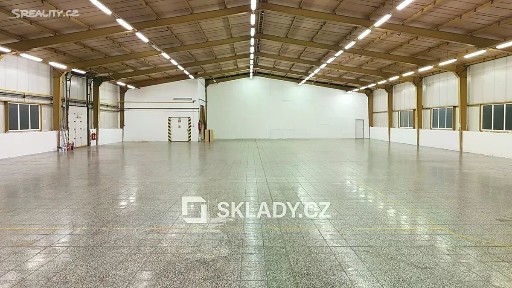 Pronájem skladového prostoru 600 m² Drnovice