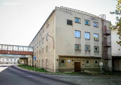 Pronájem výrobní haly, prostoru 2800 m²