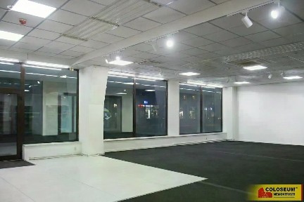 Pronájem obchodního prostoru 75 m²