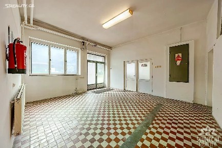 Veselí nad Moravou, Hodonín, Lány