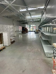 Pronájem skladového prostoru 277 m²