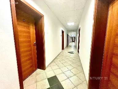 Veselí nad Moravou, Hodonín, tř. Masarykova