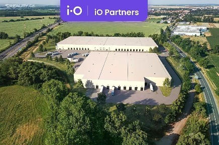 Pronájem skladového prostoru 19825 m² Cvrčovice