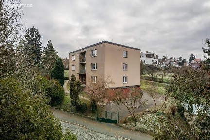 Prodej bytu 3+1 75 m² Pod Pekařkou, Praha - Podolí