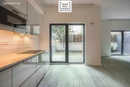Prodej bytu 1+kk 48 m² Pod Barvířkou, Praha - Smíchov