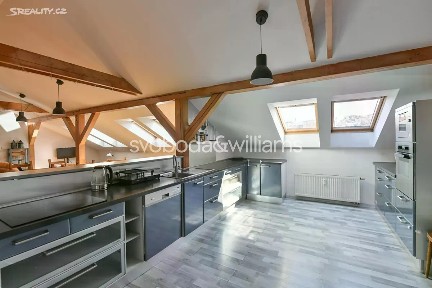 Prodej bytu 3+1 121 m² Husitská, Praha - Žižkov
