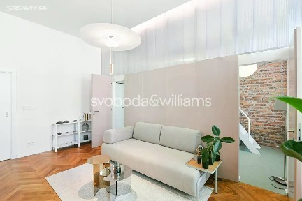 Prodej bytu 3+kk 65 m² Praha - Smíchov