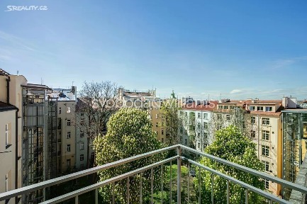 Prodej bytu 3+kk 84 m² Korunní, Praha - Vinohrady