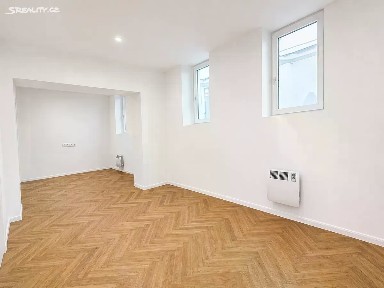 Prodej bytu 1+kk 23 m² V tůních, Praha - Nové Město