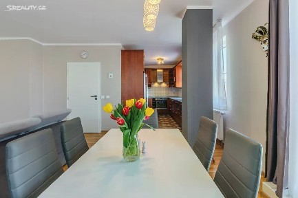 Prodej bytu 3+kk 111 m² Voskovcova, Praha - Hlubočepy