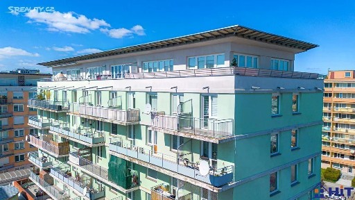 Prodej bytu 2+1 62 m² Petržílkova, Praha - Stodůlky