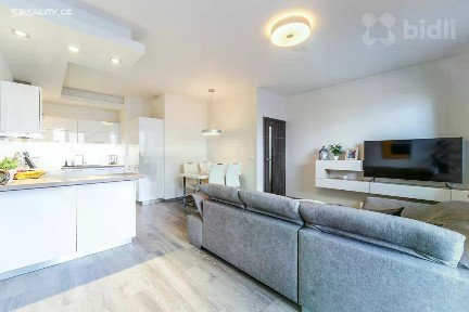 Prodej bytu 3+kk 77 m² Sicherova, Praha - Kyje