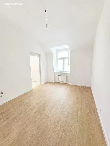Prodej bytu 2+kk 41 m² Soukenická, Praha - Nové Město