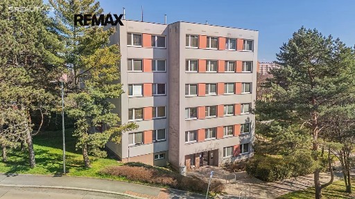 Prodej bytu 3+1 61 m² Jelínkova, Praha - Kobylisy