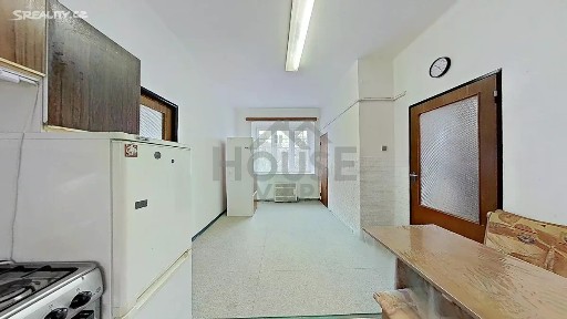 Prodej bytu 2+kk 50 m² Za Strahovem, Praha - Břevnov