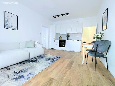 Prodej bytu 2+kk 52 m² Petrohradská, Praha - Vršovice
