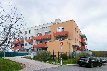 Prodej bytu 1+kk 34 m² Federova, Praha - Kyje