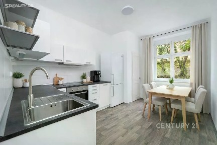Prodej bytu 2+kk 48 m² Velvarská, Praha - Dejvice