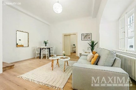 Prodej bytu 4+kk 122 m² Tomášská, Praha - Malá Strana