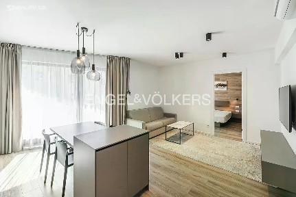 Prodej bytu 2+kk 54 m² Staropramenná, Praha - Smíchov