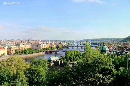 Ovenecká, Praha - Holešovice